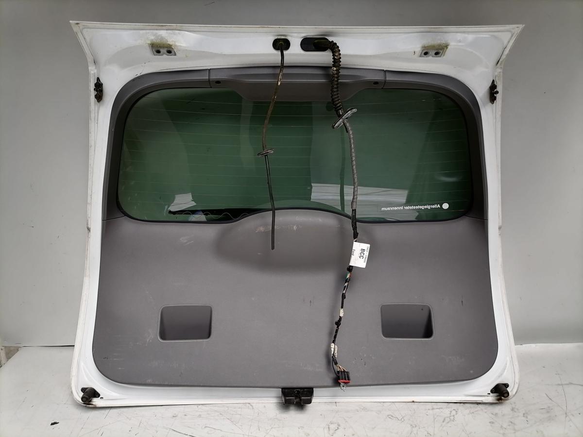 Ford Focus 2 original Heckklappe mit Heckscheibe Kombi Tunier Frost Wei&szlig; Bj.2009